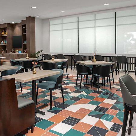 Hampton Inn Orlando Southeast Nona Narcoossee Exterior foto