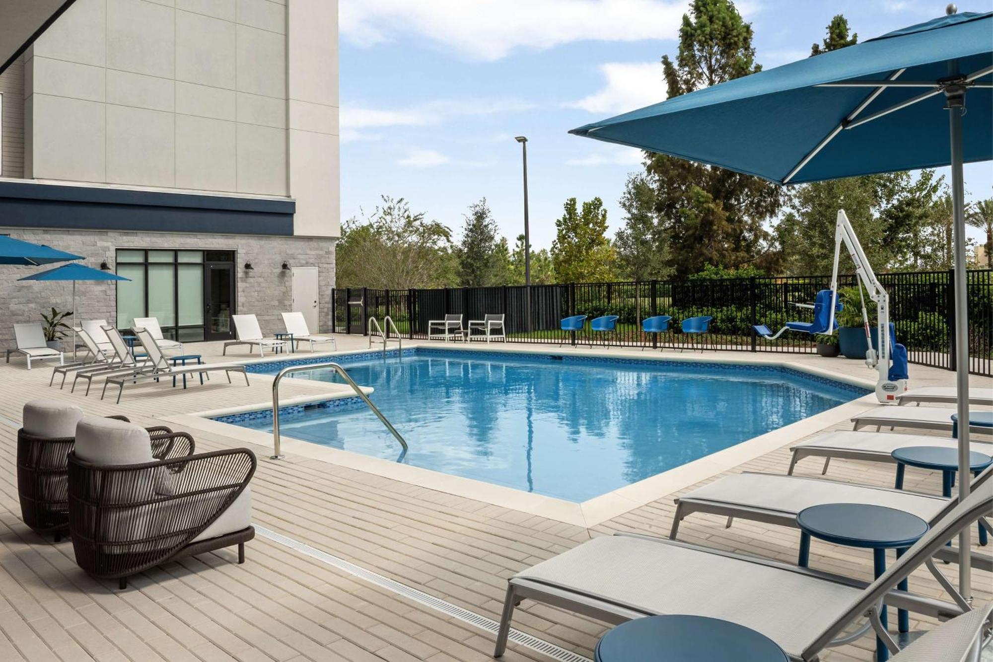 Hampton Inn Orlando Southeast Nona Narcoossee Exterior foto